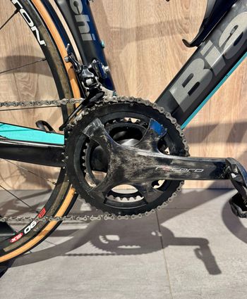 Used Bianchi Oltre XR4 CV Campagnolo Record 12v 2018 Road & Gravel, Black — image 6 of 11