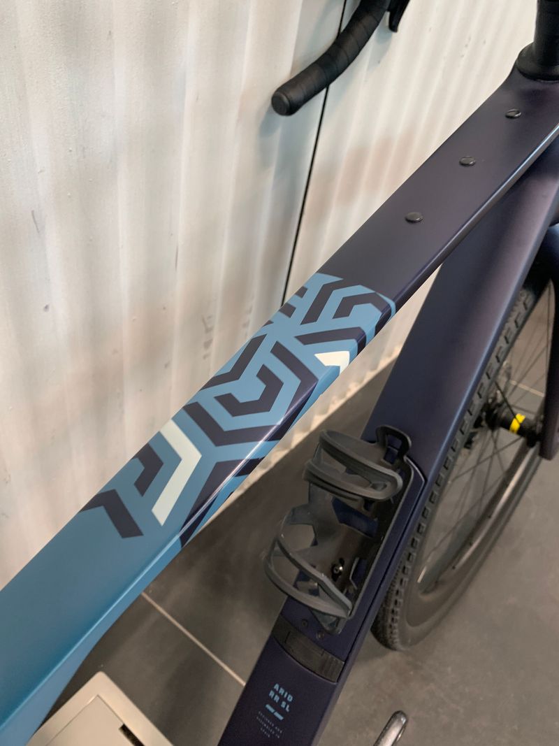 Mondraker ARID CARBON RR 2025 2025 Road & Gravel usato, Blu — immagine 5 di 9