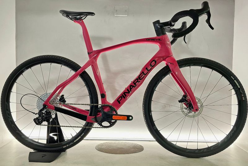 Gebrauchtes Pinarello GREVIL F7 - CAMPAGNOLO EKAR 2023 2023 Road & Gravel