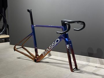 Brugt Basso SV Sempre Veloce Frameset 2025 Road & Gravel — billede 3 af 4