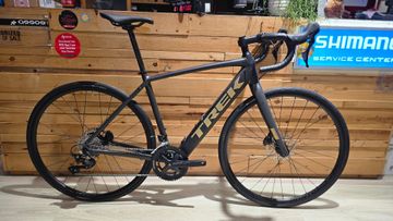 Brugt Trek Domane+ AL 5 2025 2025 Road & Gravel