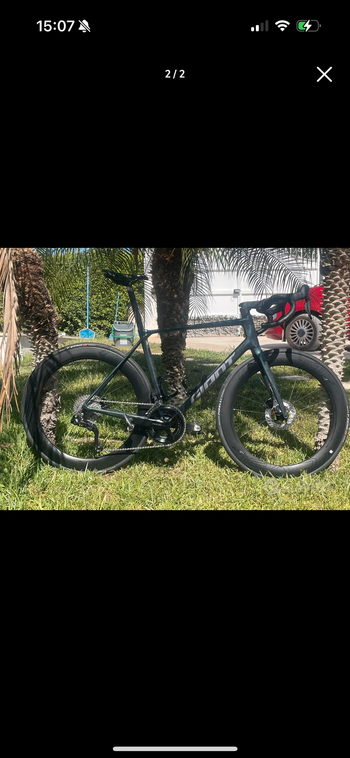 Giant, TCR Advanced 1 KOM 2025 Frameset