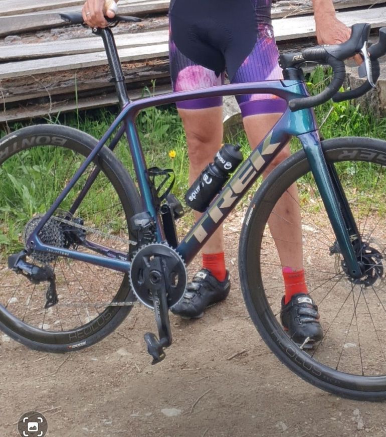 Used Trek Émonda SLR 7 eTap 2022 2022 Road & Gravel — image 18 of 20