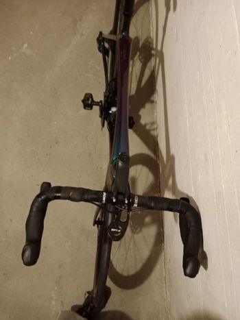 Used Trek Émonda SLR 7 eTap 2022 2022 Road & Gravel, Violett — image 4 of 17