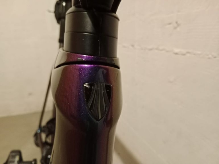 Used Trek Émonda SLR 7 eTap 2022 2022 Road & Gravel, Violett — image 14 of 17