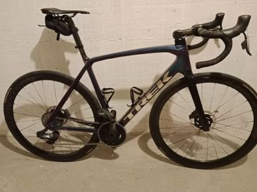 Brugt Trek Émonda SLR 7 eTap 2022 2022 Road & Gravel