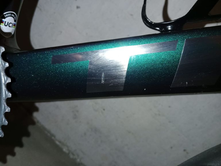 Used Trek Émonda SLR 7 eTap 2022 2022 Road & Gravel, Violett — image 5 of 17