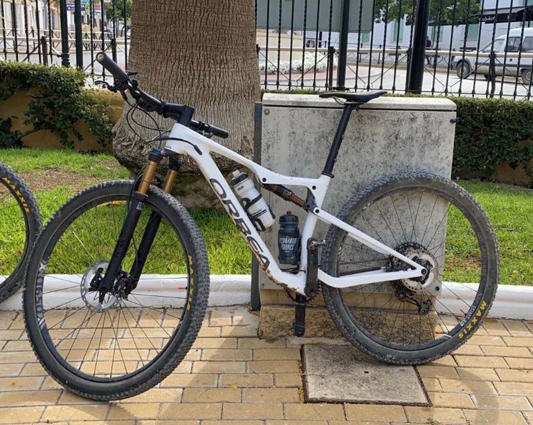 Used Orbea OIZ M PRO 2021 2021 Mountainbike — image 2 of 3