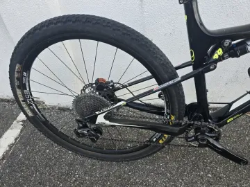 Tweedehands KTM Scarp Elite 2017 Mountainbike — afbeelding 3 van 5