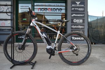 Atala B-cross Bosch 2019 Mountainbike usato, Grigio chiaro — immagine 1 di 4