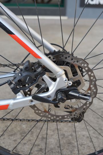 Atala B-cross Bosch 2019 Mountainbike usato, Grigio chiaro — immagine 2 di 4