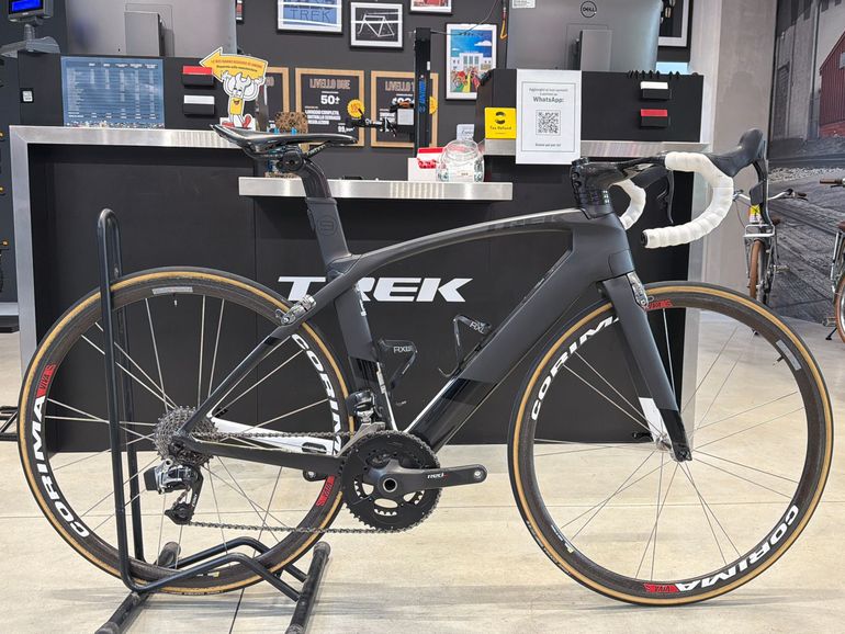 Used Trek Madone 9 Series 2017 Road & Gravel, Black — image 1 of 11