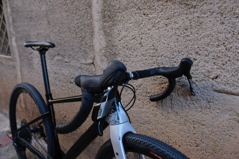 Used BMC URS THREE 2024 2024 Road & Gravel — image 5 of 12