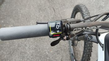 Used feddz FULLY Light PFC1 - Feddz Carbon 2023 Mountainbike, White — image 4 of 5