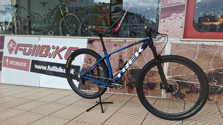 Used Trek Procaliber SRAM GX Eagle 2022 Mountainbike, Blue — image 1 of 16
