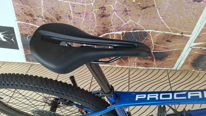 Used Trek Procaliber SRAM GX Eagle 2022 Mountainbike, Blue — image 5 of 16