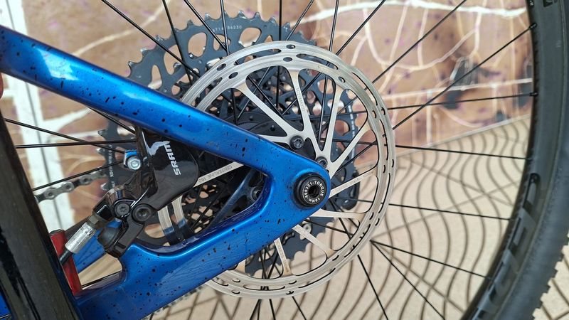 Used Trek Procaliber SRAM GX Eagle 2022 Mountainbike, Blue — image 9 of 16