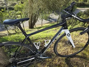 Tweedehands Scott Addict 30 disc 2019 2019 Road & Gravel — afbeelding 3 van 4