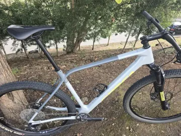 Brugt Orbea ALMA M50 2024 2024 Mountainbike — billede 2 af 4