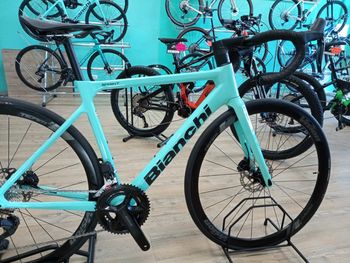 Bianchi, Sprint 105 Di2 2025