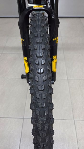 Used Santa Cruz Nomad Other 2020 Mountainbike, Black — image 4 of 10