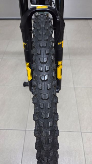 Used Santa Cruz Nomad Other 2020 Mountainbike, Black — image 4 of 10