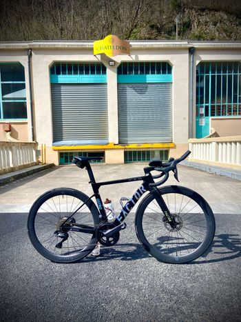 Factor, OSTRO VAM Shimano Ultegra Di2 8170 2023