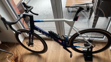 Canyon Inflite CF SL 7 2022 2022 Road & Gravel usato, Bianco — immagine 3 di 3