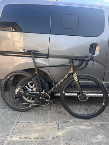 Brugt Scott Addict Rc 2024 2024 Road & Gravel — billede 2 af 5