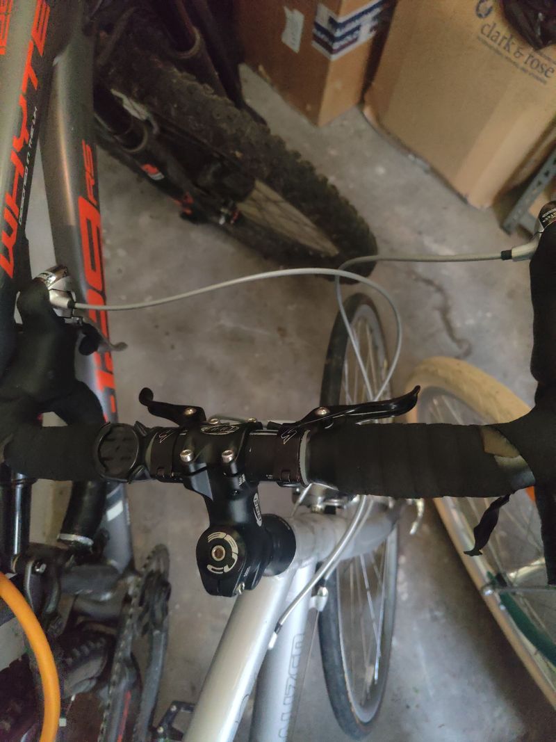 Použité Specialized Dolce Elite Compact 2010 2010 Road & Gravel — obrázek 4 z 8