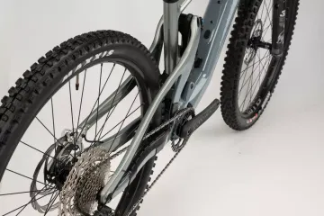 Used Ghost Path Shimano Deore XT 2024 Mountainbike, Light Gray — image 2 of 6