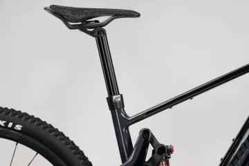 Used Ghost Path Riot LTD 2024 2024 Mountainbike, Black, 29 — image 4 of 7