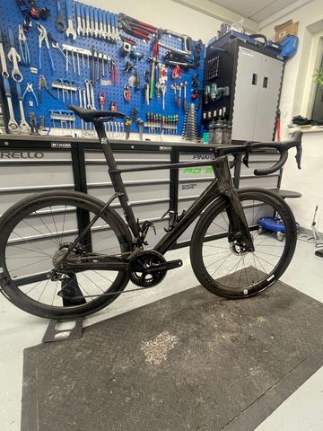 Factor Ostro 2025 Road & Gravel d'occasion — image 3 sur 8