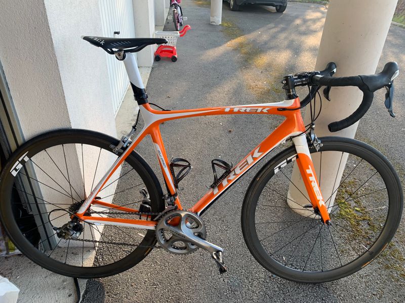 Trek Madone 6.9 2017 Road & Gravel d'occasion — image 1 sur 6