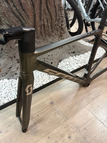 Brugt Scott Addict RC 40 Frameset 2024 Road & Gravel — billede 5 af 7