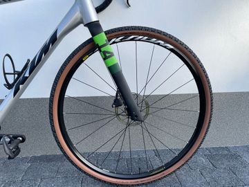 KTM X-STRADA 15 PRO 2025 2025 Road & Gravel usato, Grigio chiaro — immagine 5 di 6