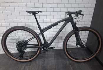 Used Trek Supercaliber SLR 9.8 X0 AXS T-Type Gen 2 2025 MTB