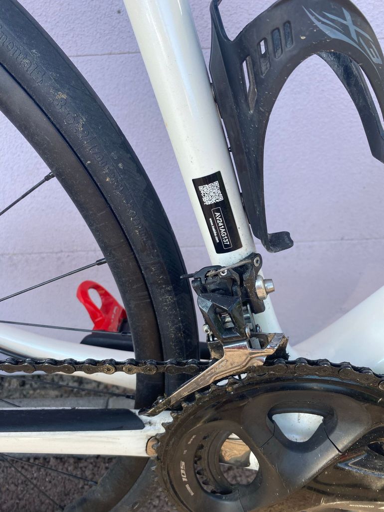 Used Scott Addict 20 disc 2020 2020 Road & Gravel — image 7 of 9