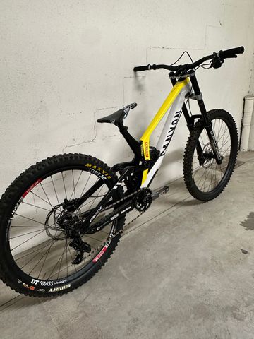 Tweedehands Canyon Sender SRAM GX DH 2023 Mountainbike — afbeelding 9 van 14