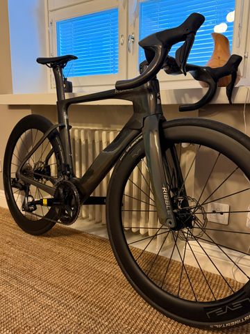 Tweedehands Ribble Ultra-Aero SL Shimano 105 Di2 2024 Road & Gravel — afbeelding 2 van 5