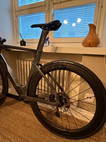 Tweedehands Ribble Ultra-Aero SL Shimano 105 Di2 2024 Road & Gravel — afbeelding 3 van 5