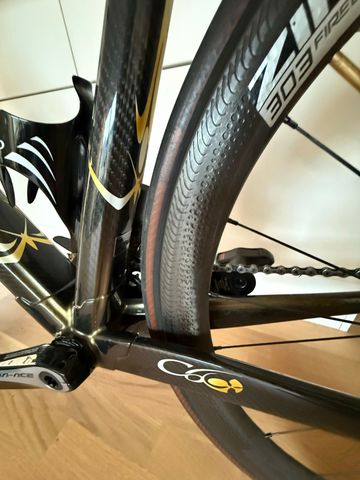 Used Colnago C60 2014 Road & Gravel, Black — image 4 of 21