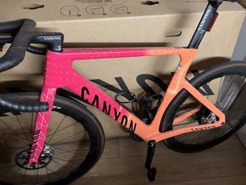 Brugt Canyon Aeroad CFR AXS 2025 2025 Road & Gravel — billede 1 af 6
