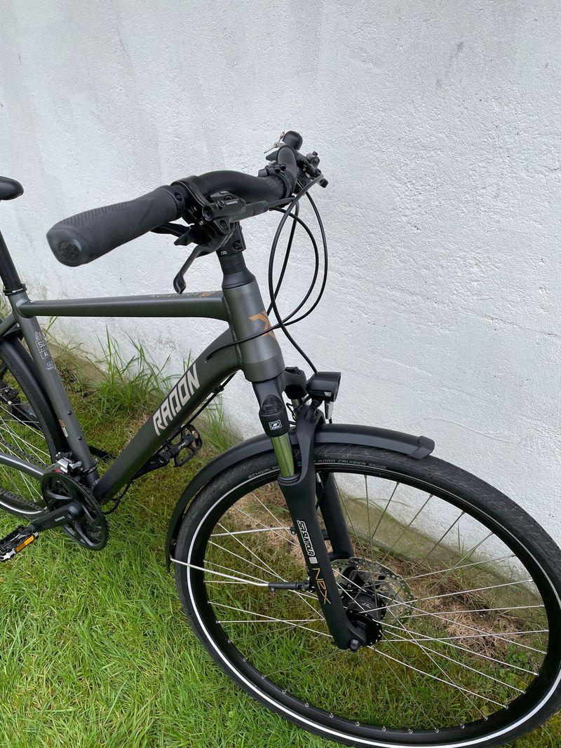 Gebrauchtes Radon Solution comfort Shimano Altus 2023 Road & Gravel, Hellgrau — Bild 2 von 12