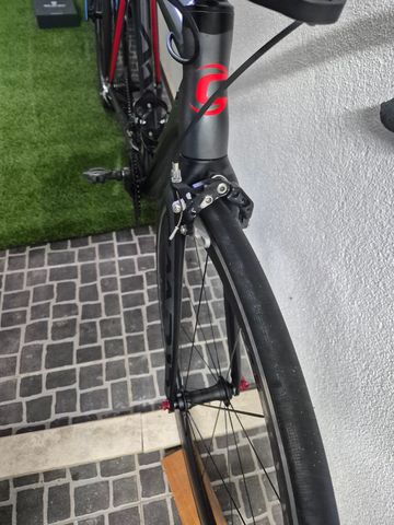 Tweedehands Cannondale Caad12 Sram Etap 2018 Road & Gravel — afbeelding 2 van 6