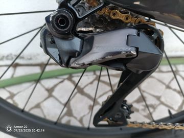 Tweedehands Scott Foil RC 10 2023 2023 Road & Gravel — afbeelding 11 van 11