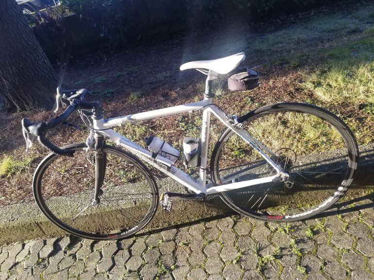 Used Cannondale Caad 2000 2000 Road & Gravel, Weiß — image 1 of 9
