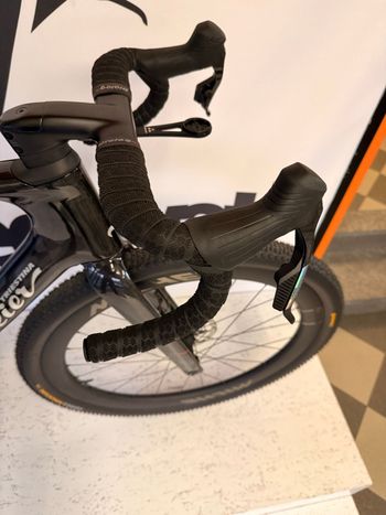 Used Wilier Rave SLR ID2 2025 Road & Gravel — image 5 of 10