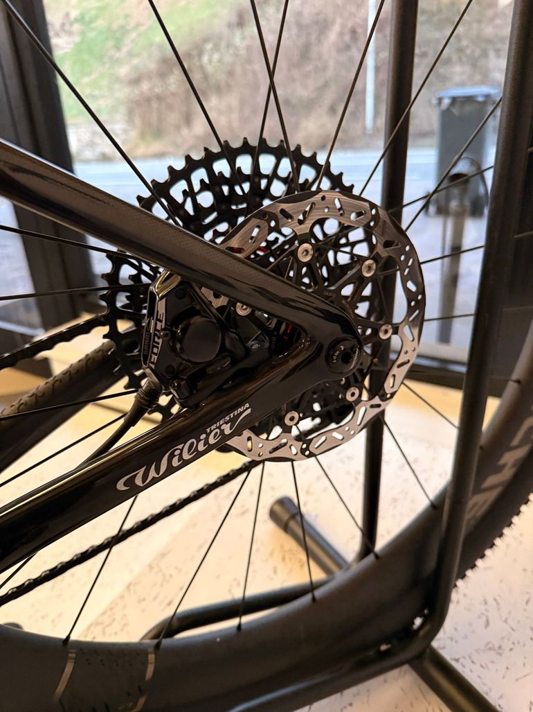 Used Wilier Rave SLR ID2 2025 Road & Gravel — image 7 of 10