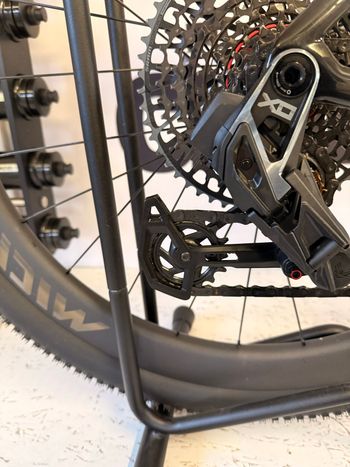 Used Wilier Rave SLR ID2 2025 Road & Gravel — image 3 of 10